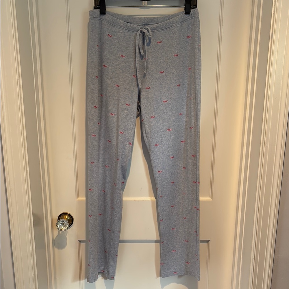 Vineyard Vines Knit Lazy Pant with printed pink whales in chambray blue
